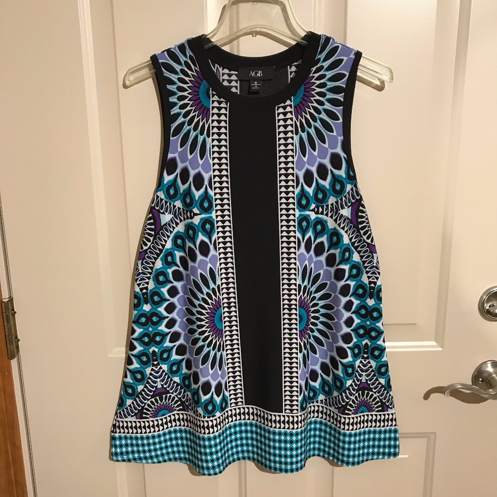 AGB Sleeveless Knit Tunic